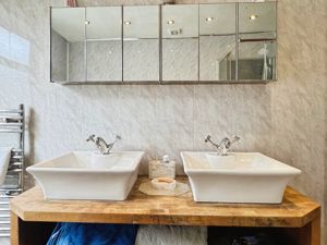 Bathroom- click for photo gallery